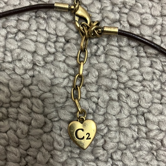 Vintage Medallion Pendant Necklace - Picture 3 of 5